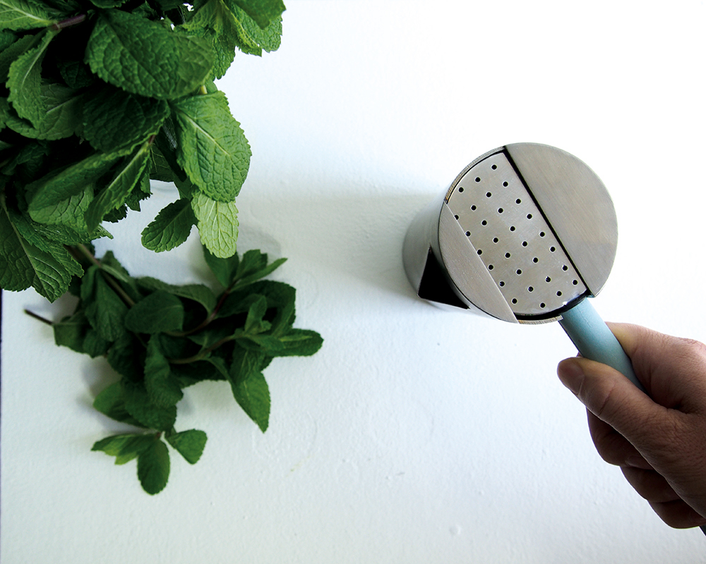 ETIENNE by Friederike Wübbeler